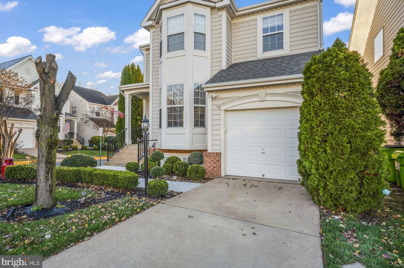 8914 Robert Lundy Pl, Lorton, VA 22079