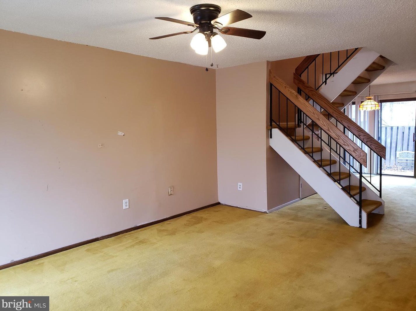 12175 Sanibel Ct, Herndon, VA 20191