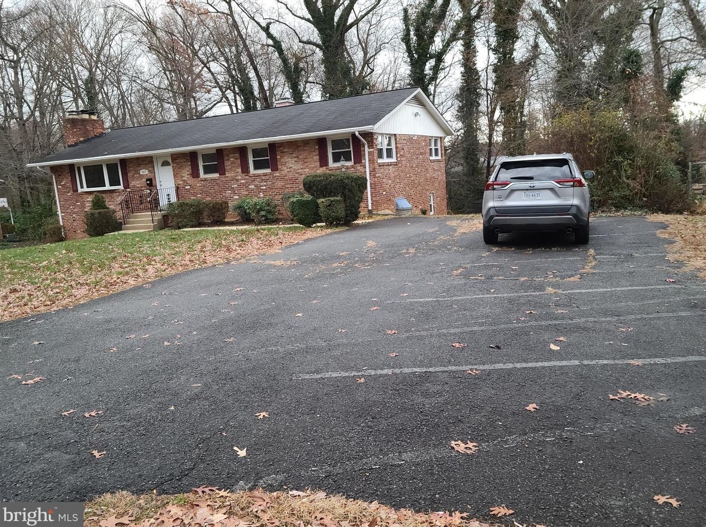 4317 Guinea Rd, Annandale, VA 22003