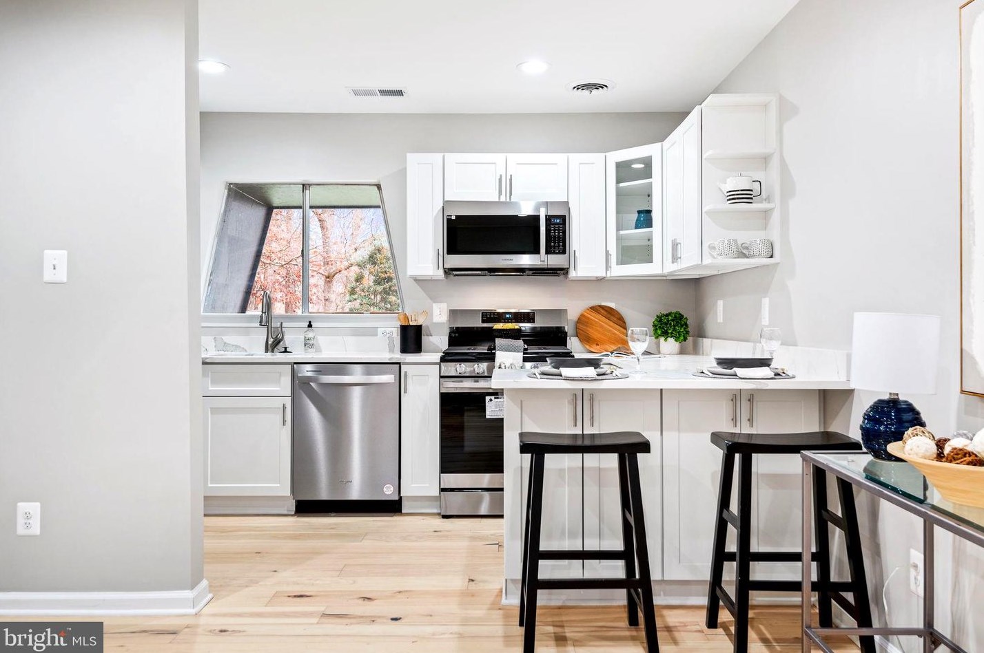 11618 Vantage Hill Rd #22b, Herndon, VA 20190