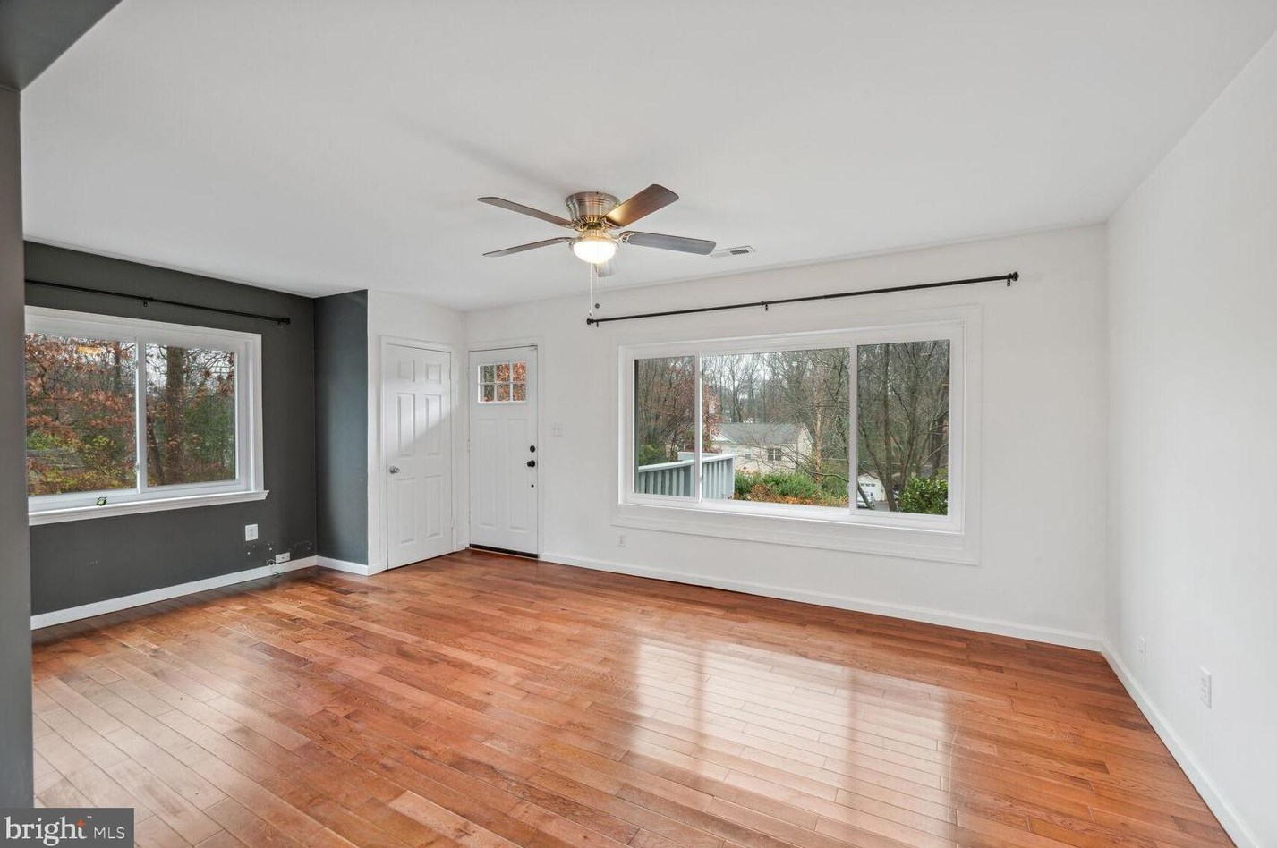 7207 Calamo St, Springfield, VA 22150