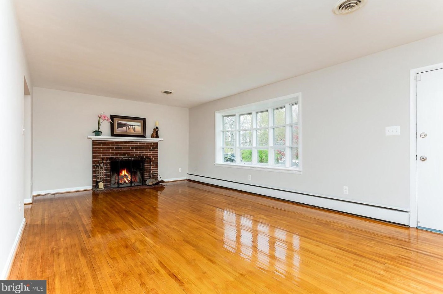 2271 Providence St, Falls Church, VA 22043