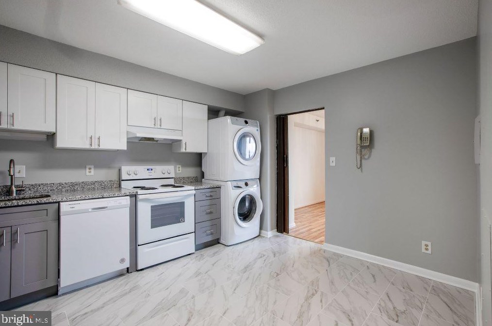 3709 S George Mason Dr #1313e, Falls Church, VA 22041