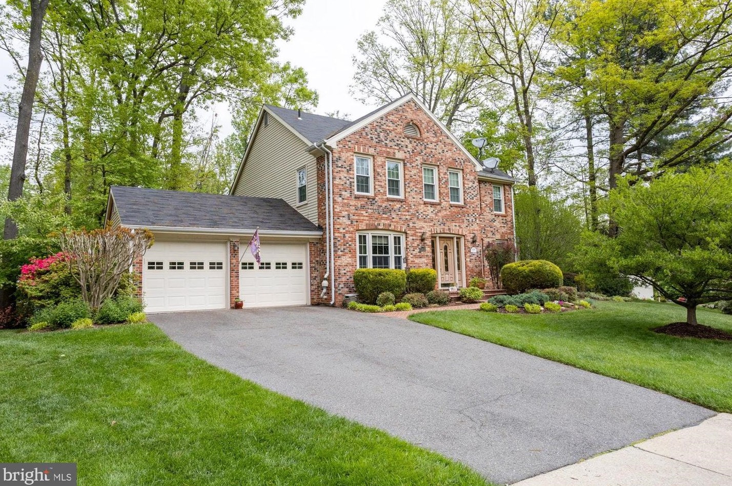 10602 Battalion Landing Ct, Springfield, VA 22015