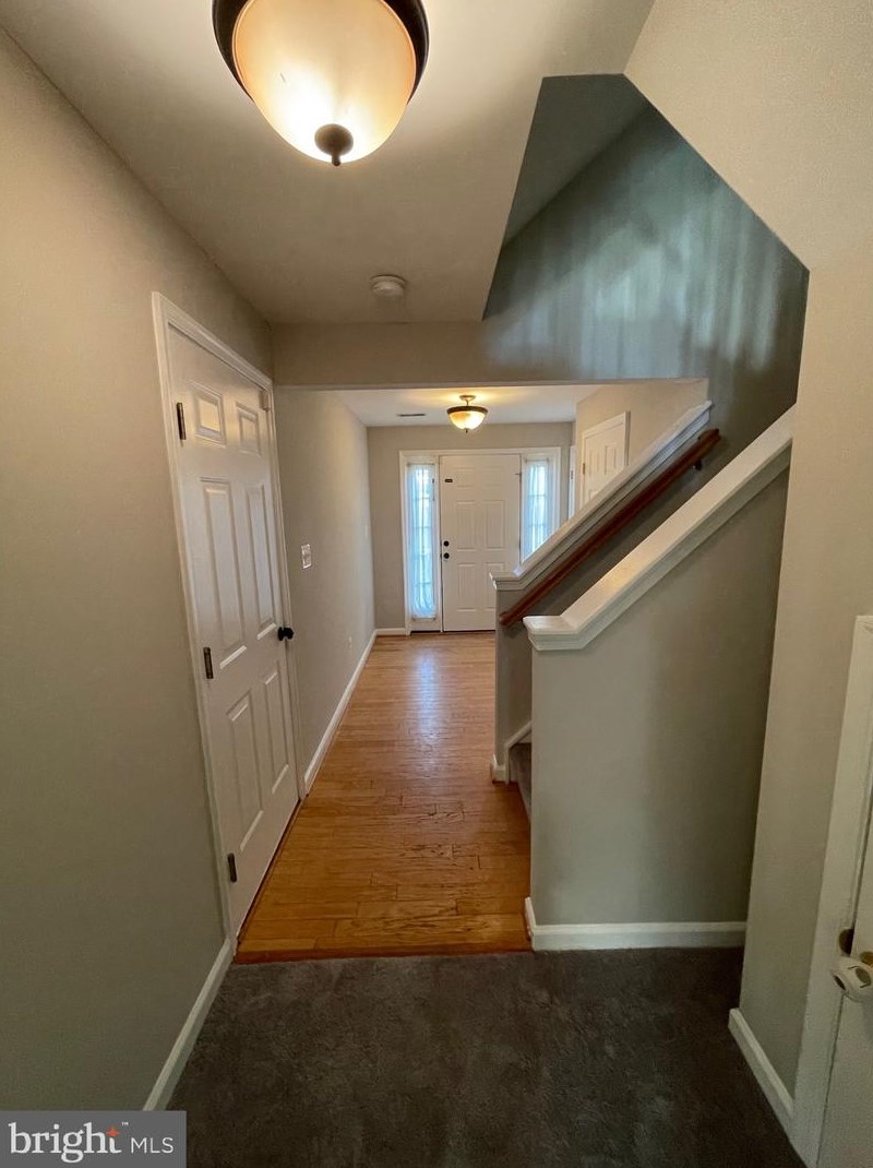 13629 Beckingham Dr, Herndon, VA 20171