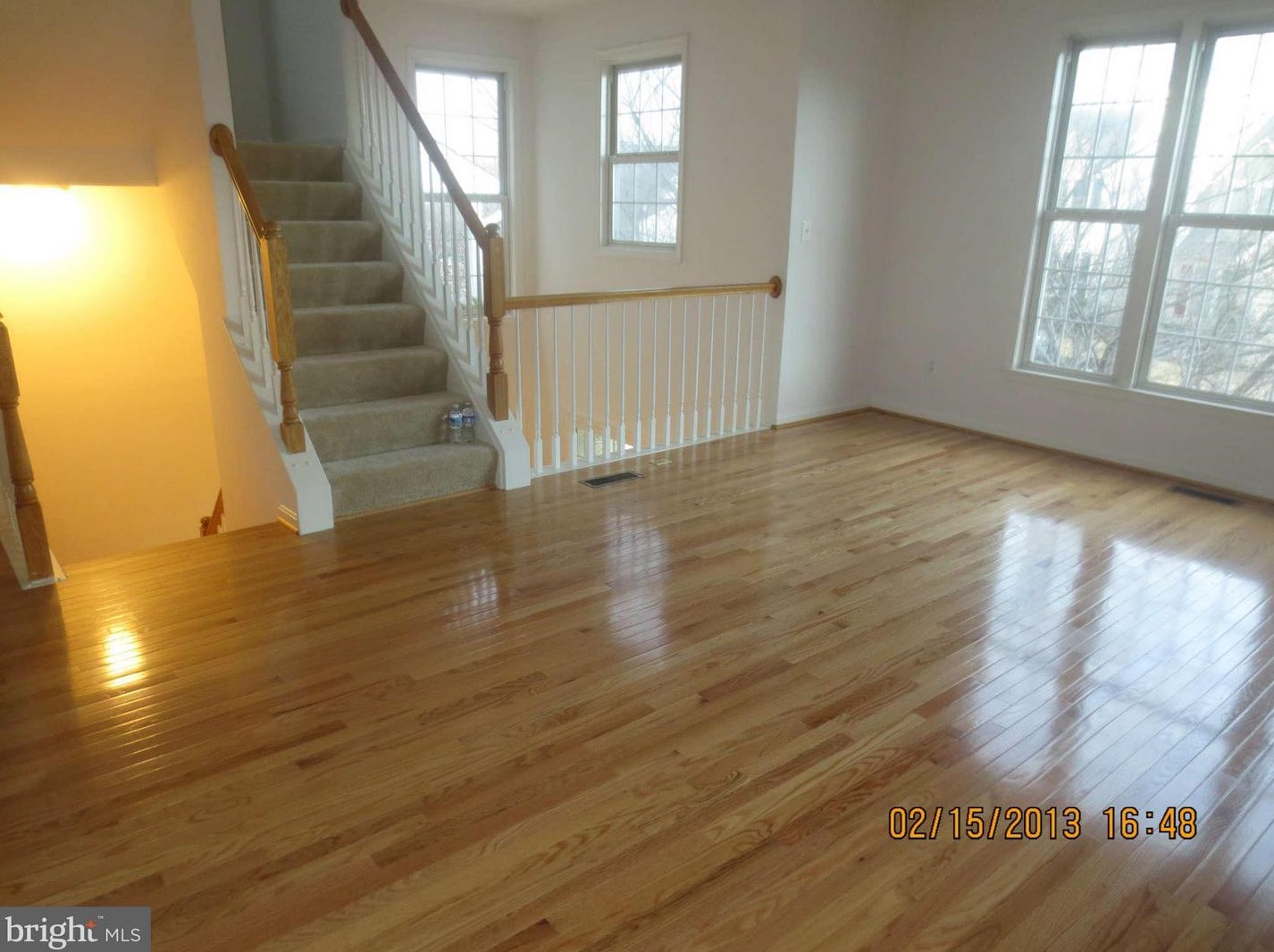 6540 Creek Run Dr, Centreville, VA 20121