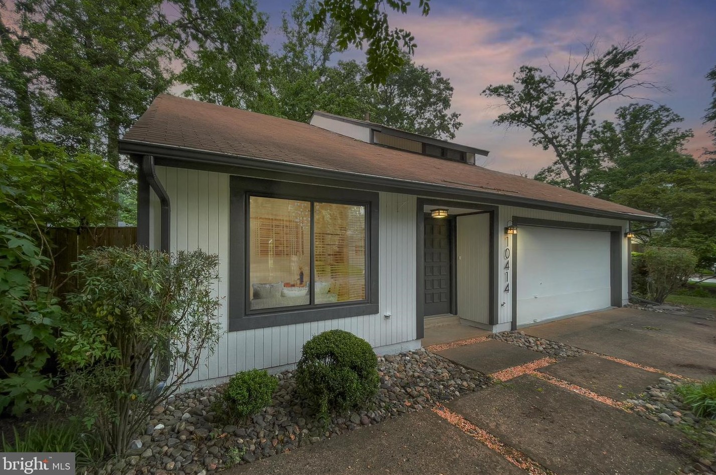 10414 Pearl St, Fairfax, VA 22032