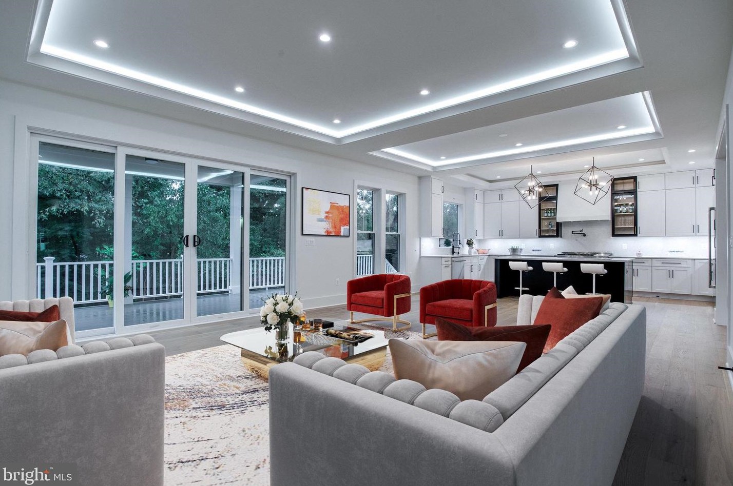 2517 Flint Hill Rd, Vienna VA 22181-5450 exterior