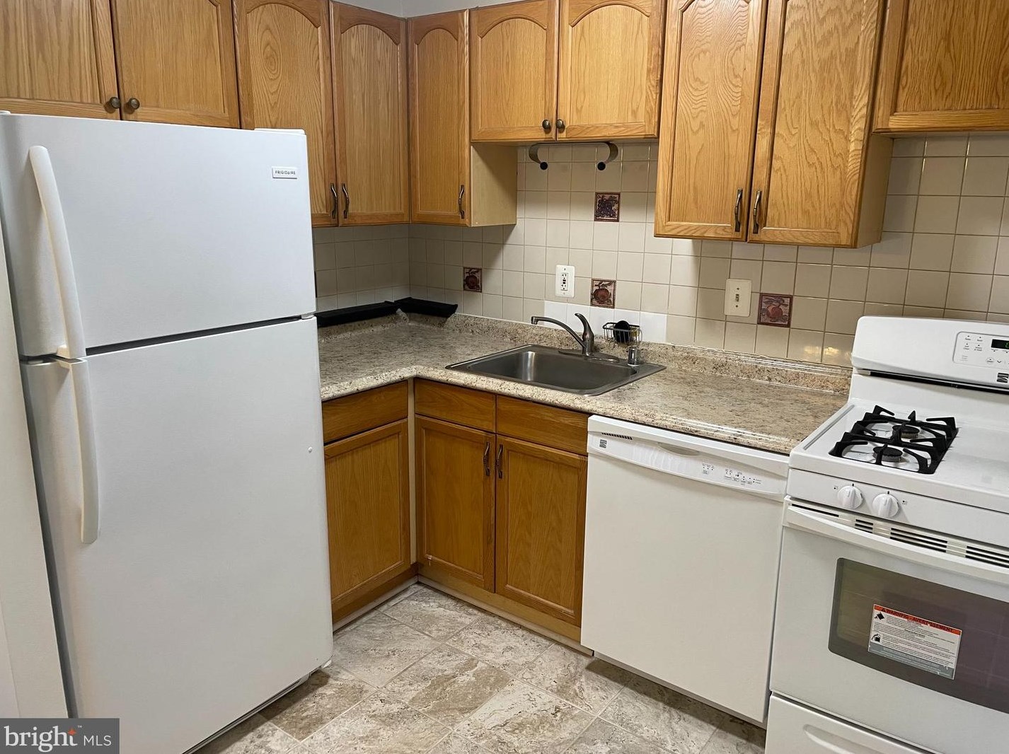 7423 Little River Turnpike #104, Annandale, VA 22003