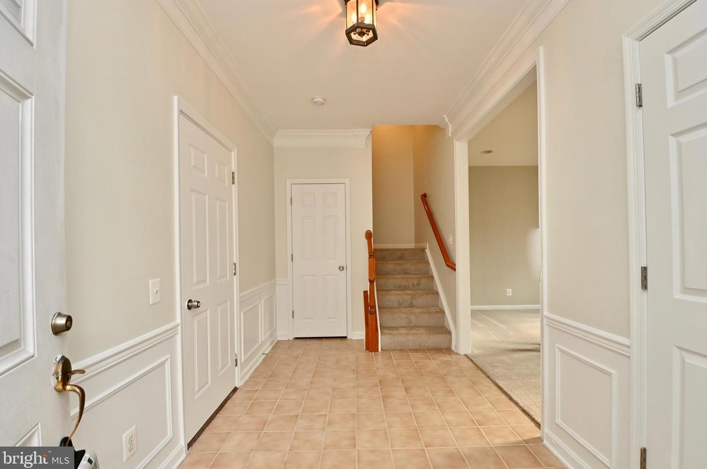 5027 Village Fountain Pl, Centreville, VA 20120