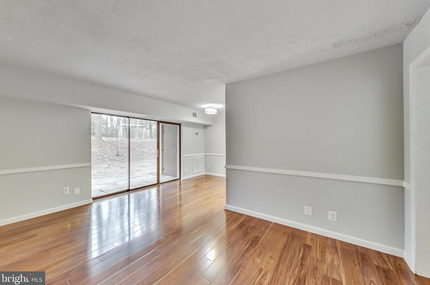 2231 Castle Rock Square #1b, Herndon, VA 20191
