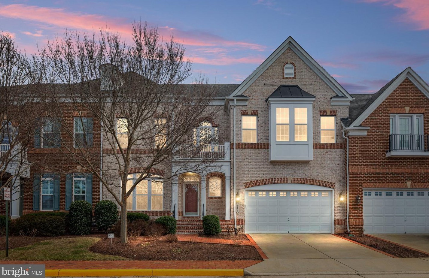 3964 Portloe Ter, Fairfax, VA 22033-2244