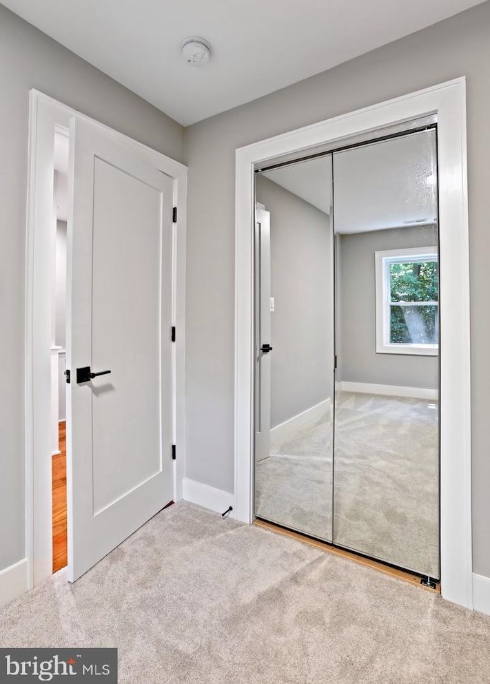 9585 Blake Park Ct, Fairfax VA  22031-1135 exterior