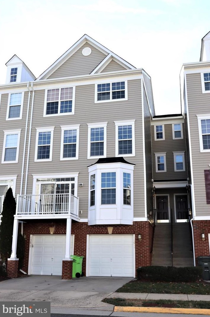 13673 Venturi Ln #234, Herndon, VA 20171