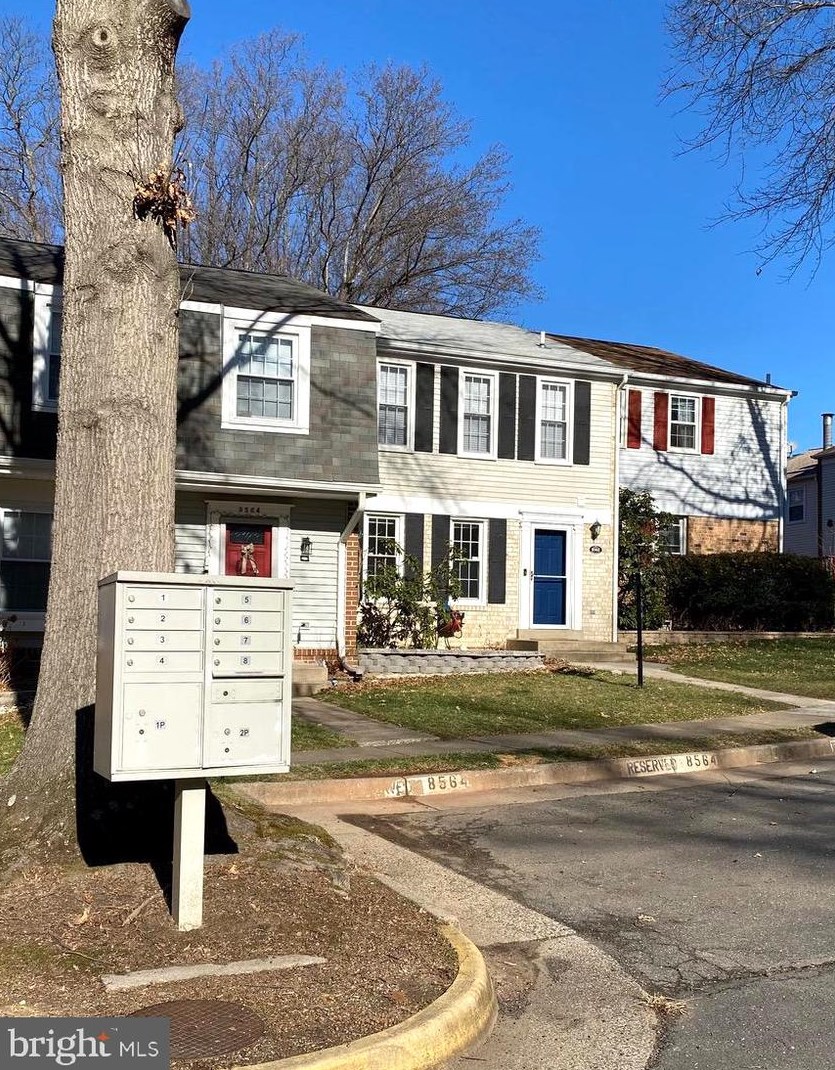 8562 Chester Grove Ct, Springfield, VA 22153