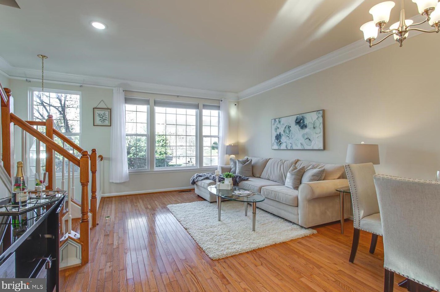 4138 River Forth Dr, Fairfax VA  22030-8558 exterior