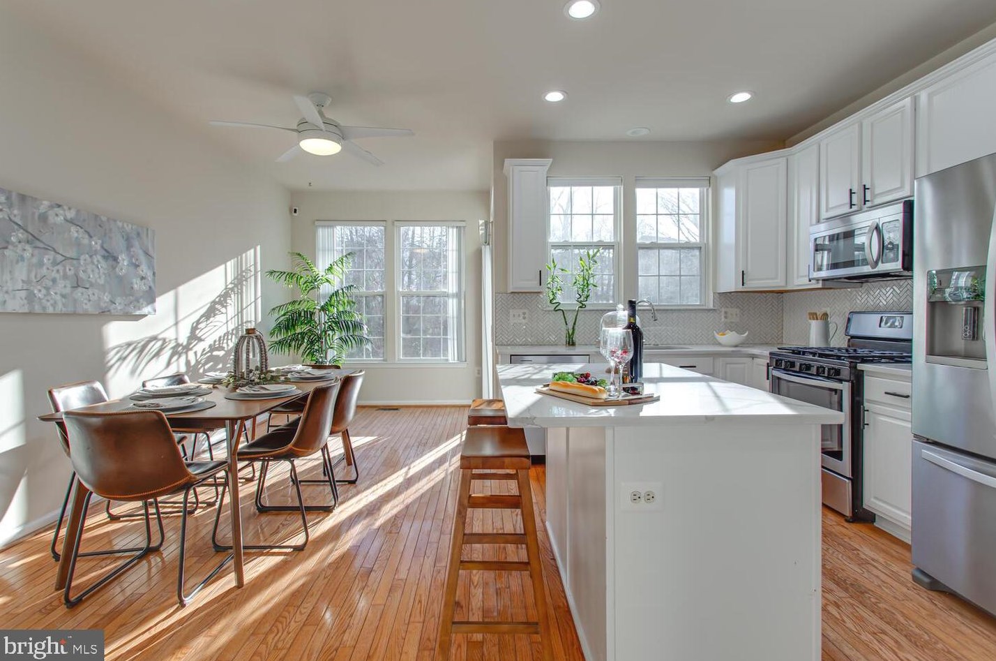 4138 River Forth Dr, Fairfax VA  22030-8558 exterior