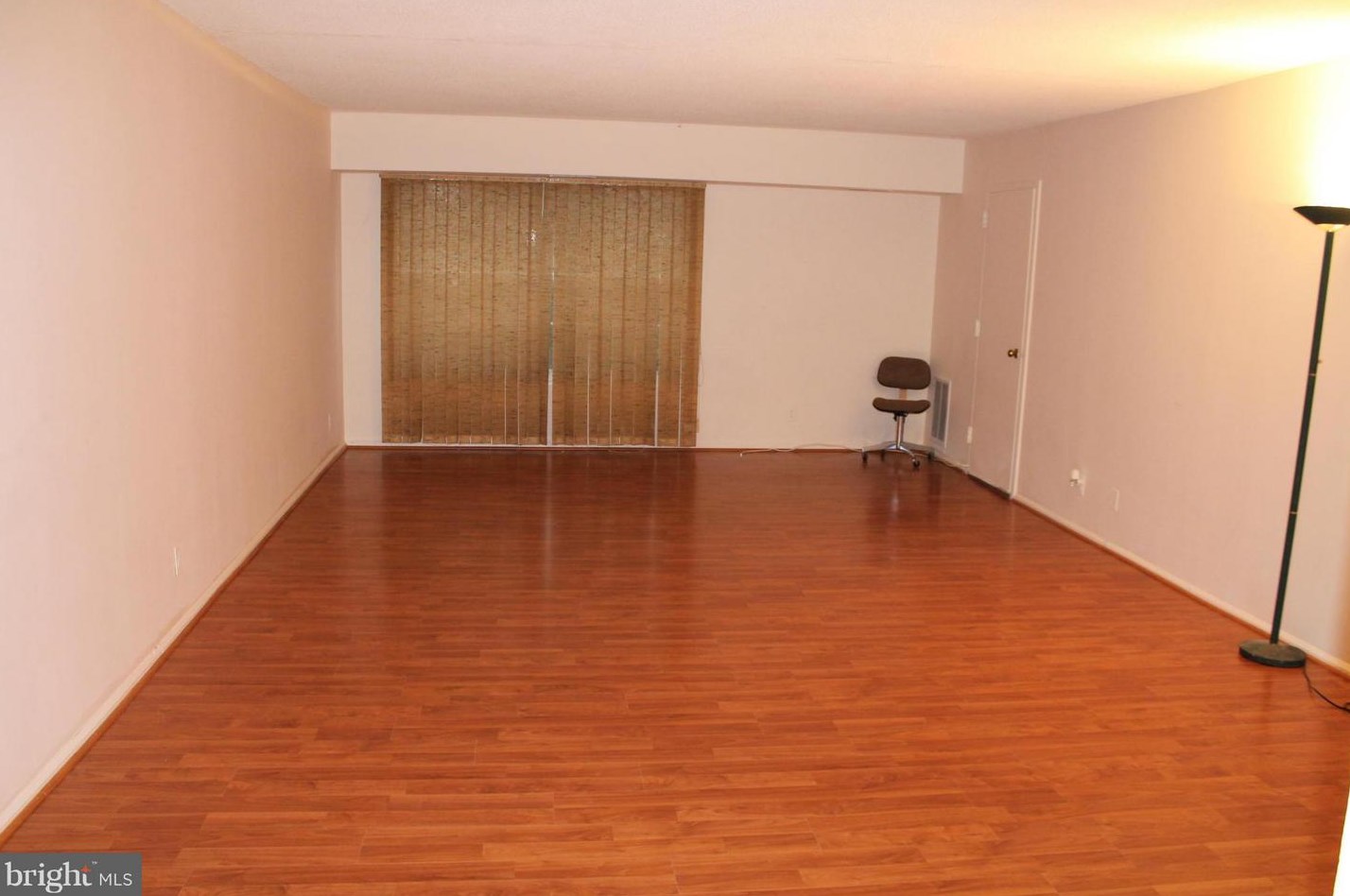 7621 Tremayne Pl Apt 202, Mc Lean, VA 22102