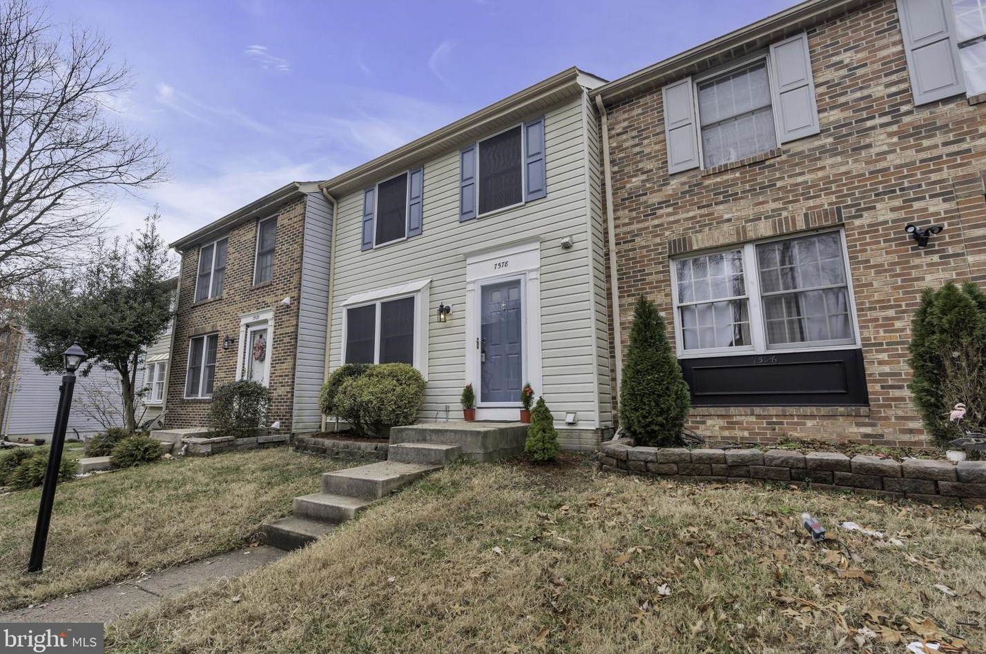 7578 Aspenpark Rd, Lorton, VA 22079