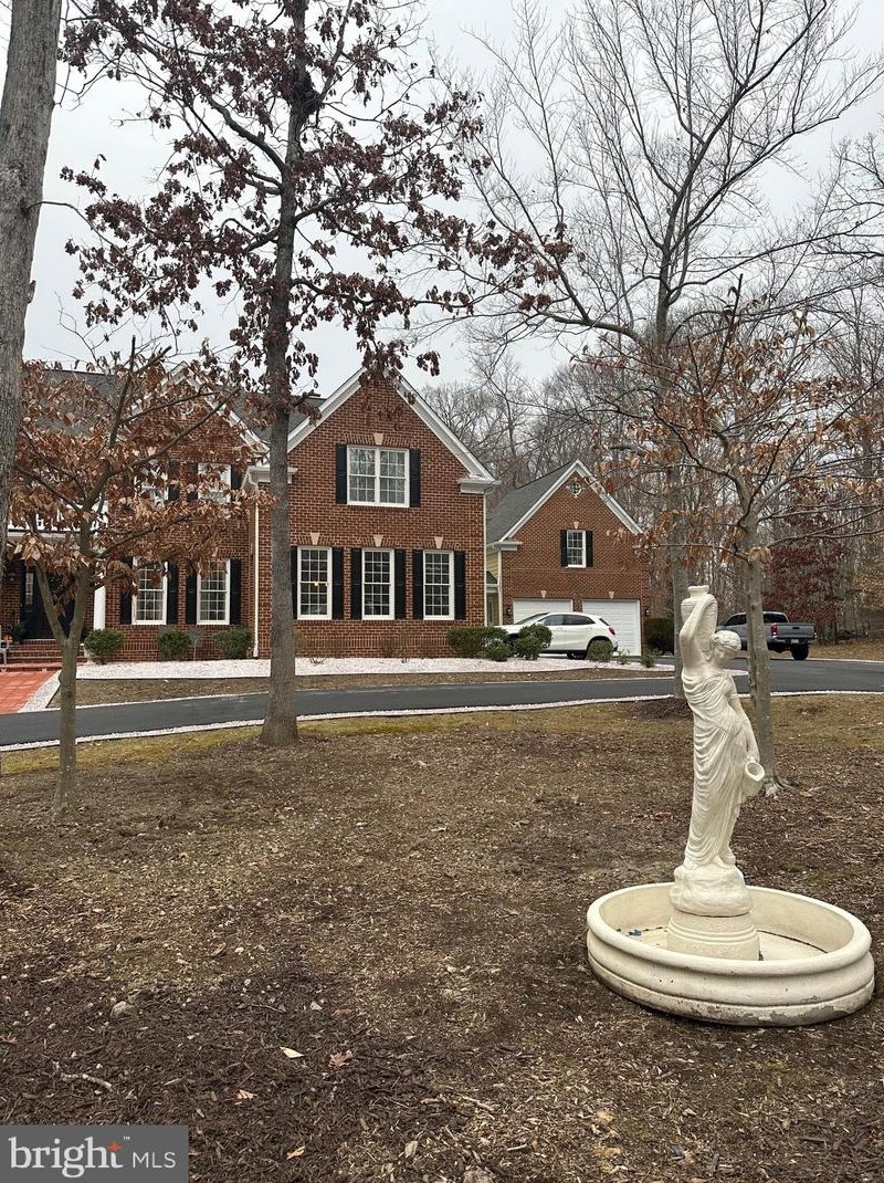 9840 Hampton Rd, Fairfax, VA 22039