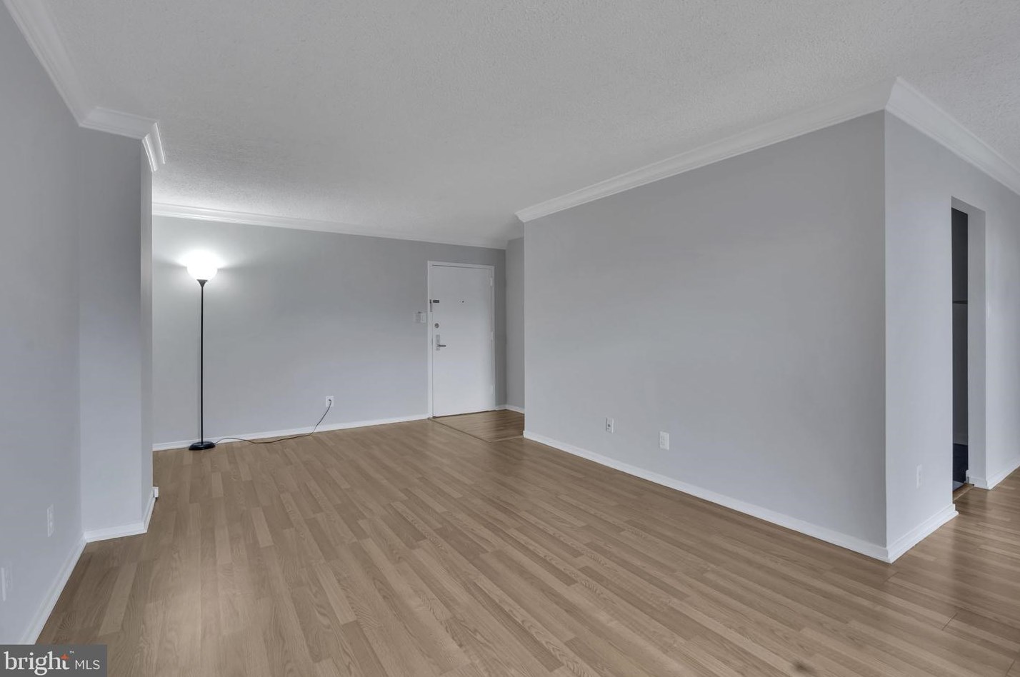 2311 Pimmit Dr #308, Falls Church, VA 22043