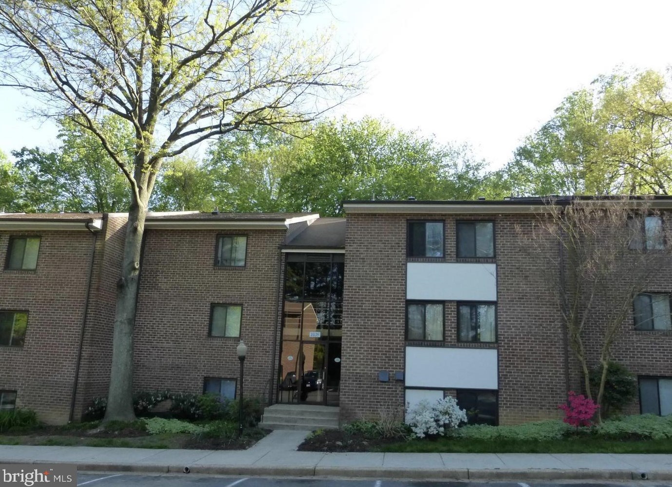1408 Northgate Square #8/11a, Herndon, VA 20190