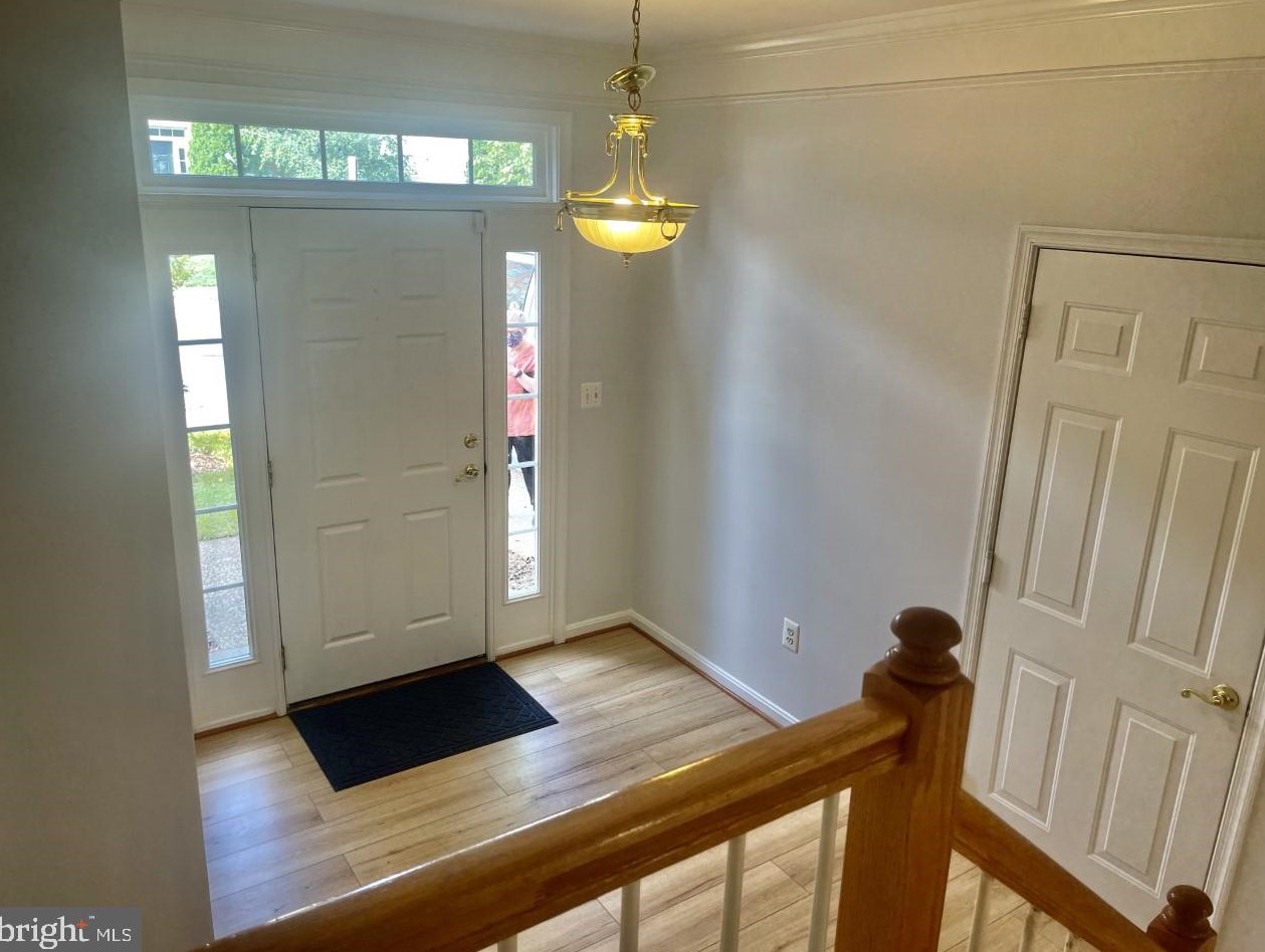 13597 Big Boulder Rd, Herndon, VA 20171