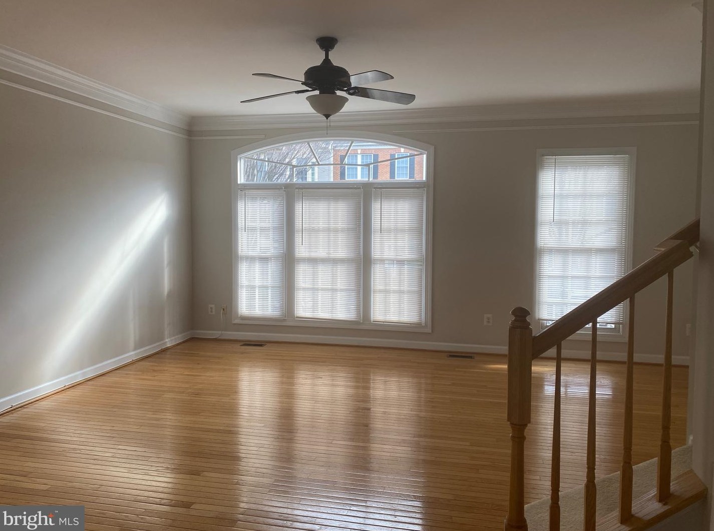 4204 Zouave Ln, Fairfax, VA 22033