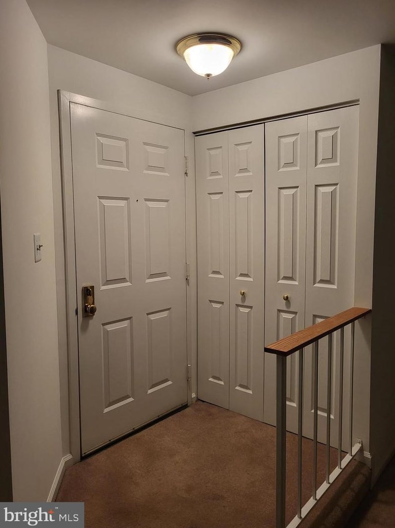 5817 Cove Landing Rd # 204, Springfield, VA 22015