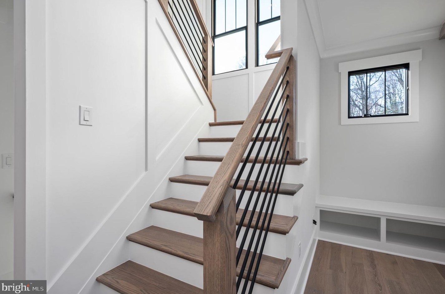 100 James Dr, Vienna VA  22180-6710 exterior