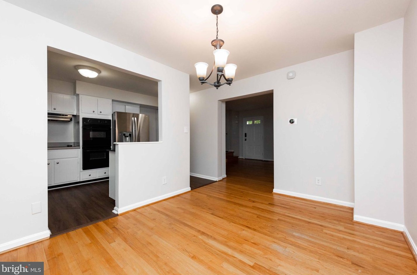 1544 Brookshire Ct, Herndon, VA 20190