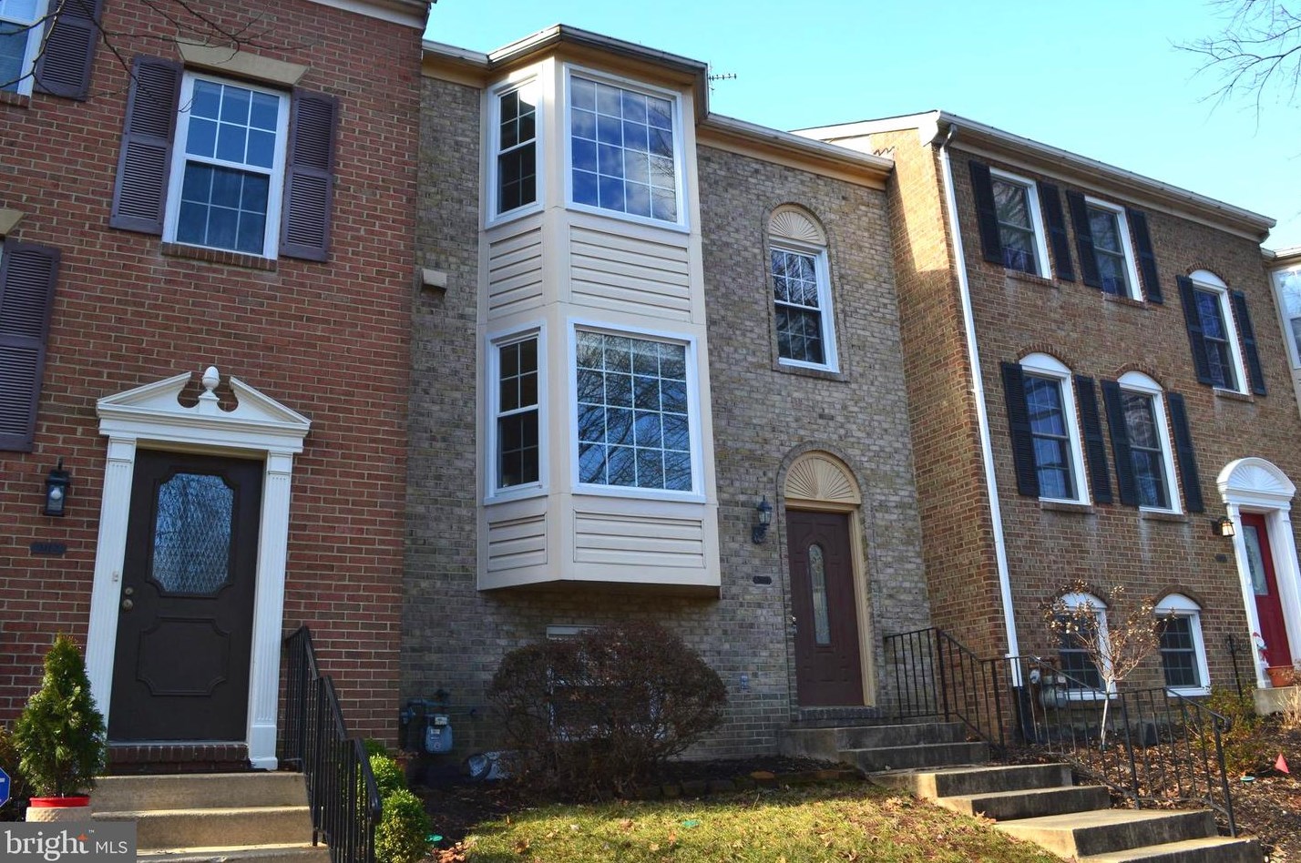 3110 Black Hickory Dr, Falls Church, VA 22042