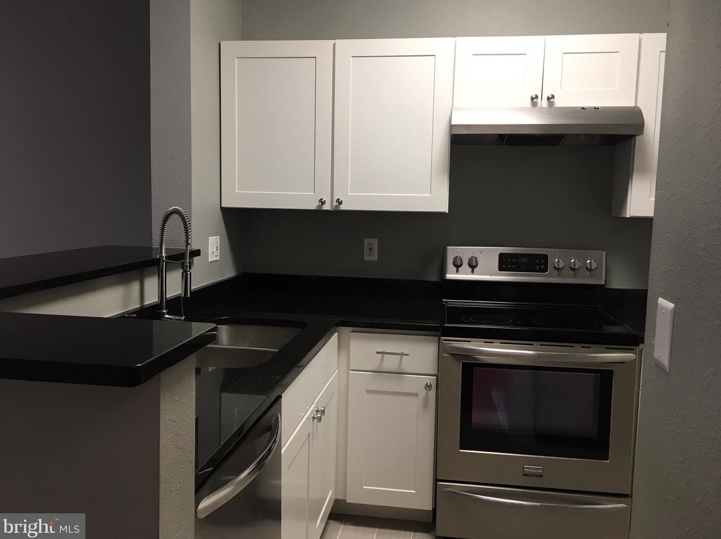 1521 Spring Gate Dr #10202, Mc Lean, VA 22102