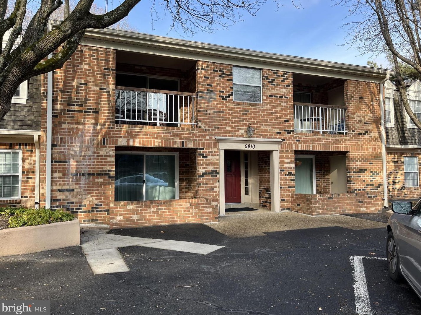 5810 Cove Landing Rd #301, Springfield, VA 22015