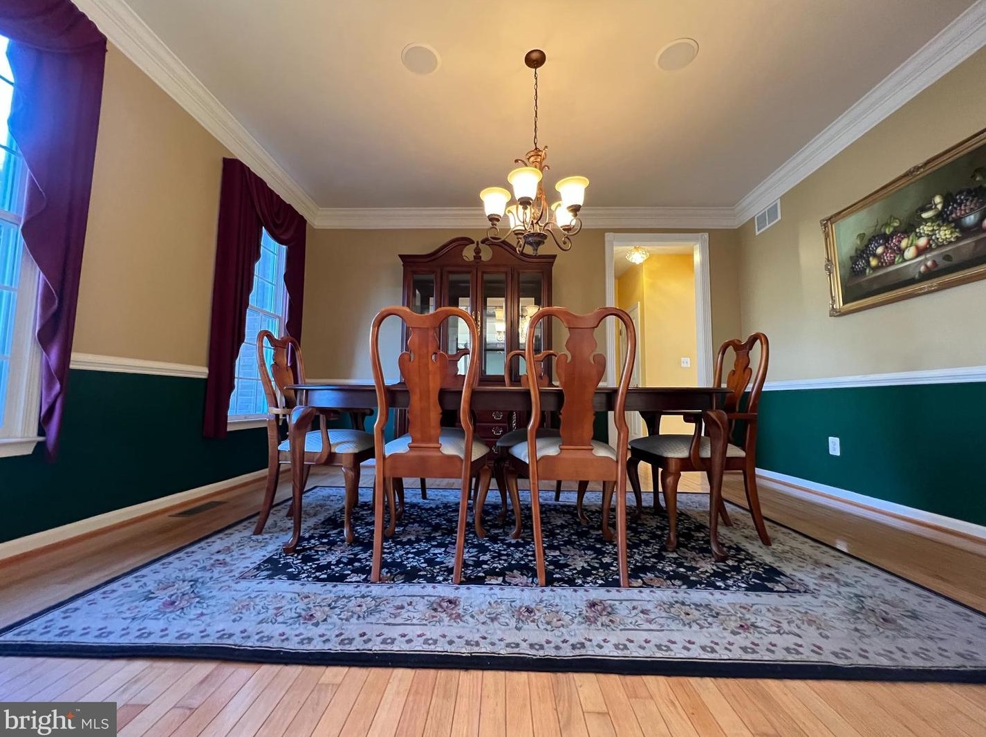 12701 Autumn Crest Dr, Herndon, VA 20171
