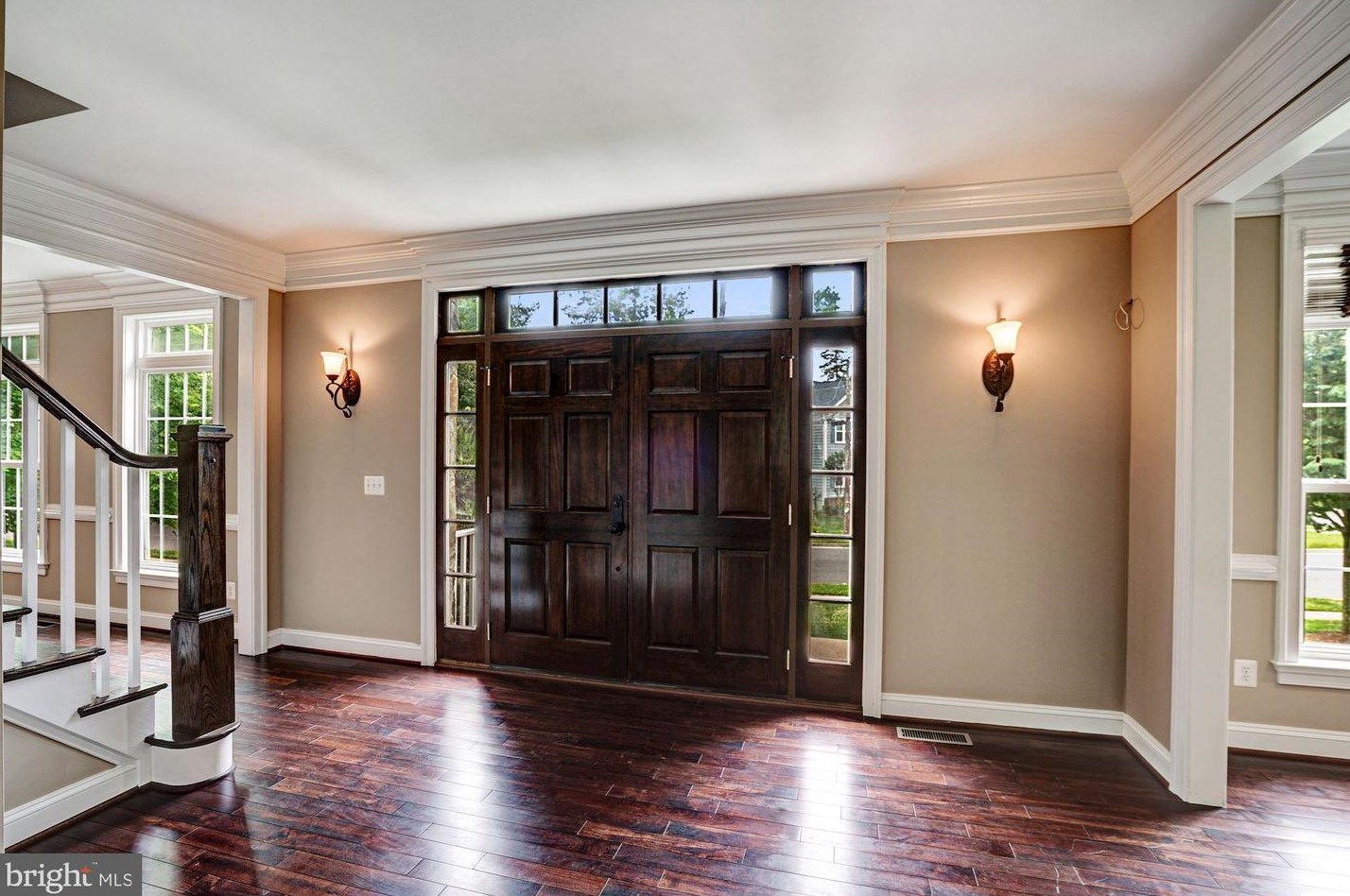 2905 Hibbard St, Vienna, VA 22124-2611