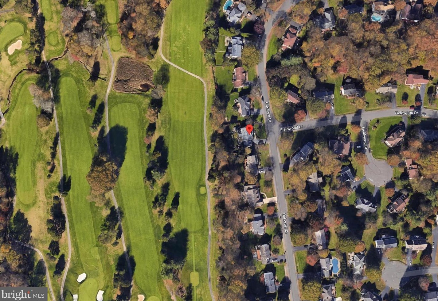 4922 Oakcrest Dr, Fairfax, VA 22030-4547