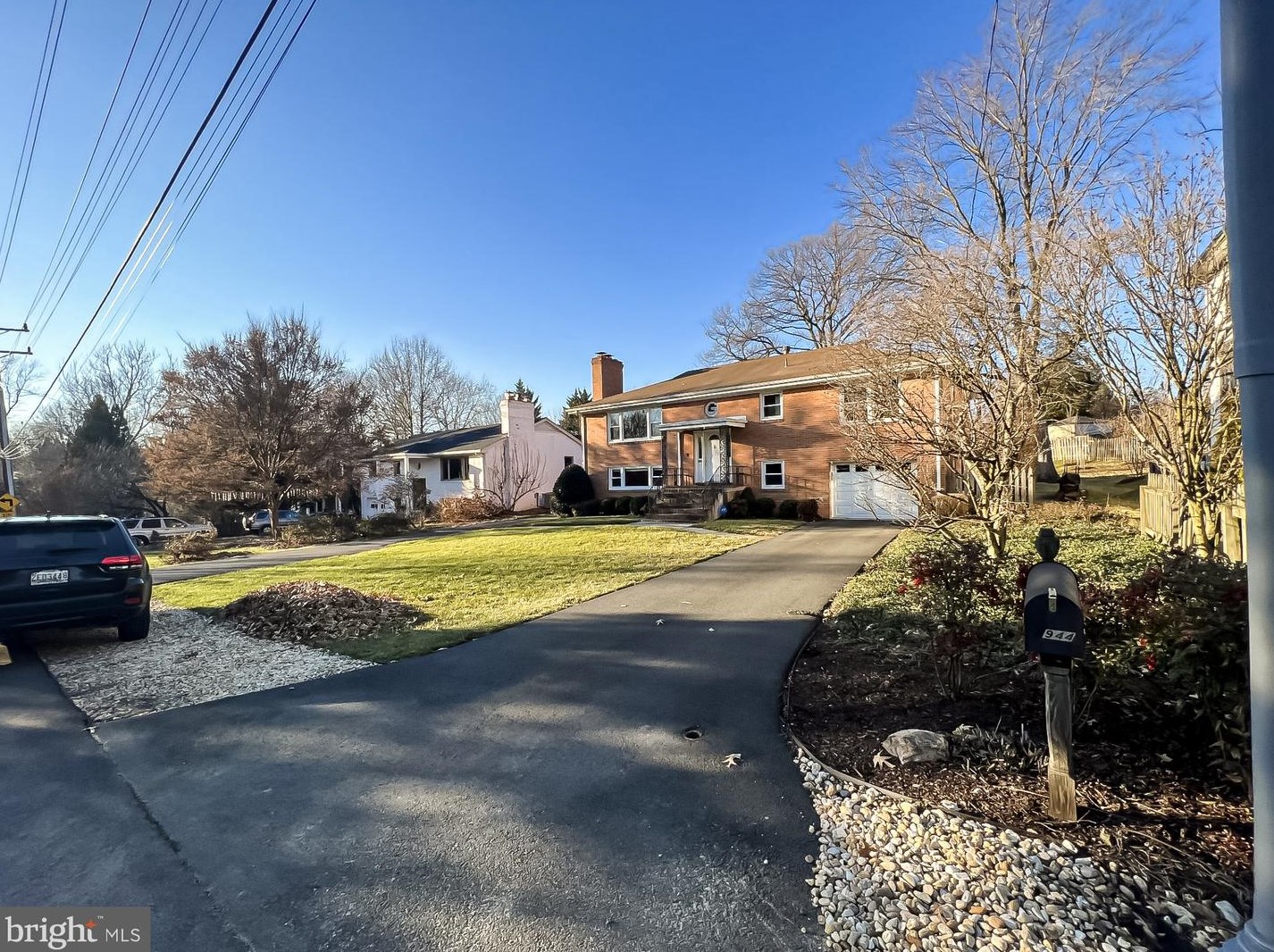 6944 Park Ave, Mc Lean, VA 22101