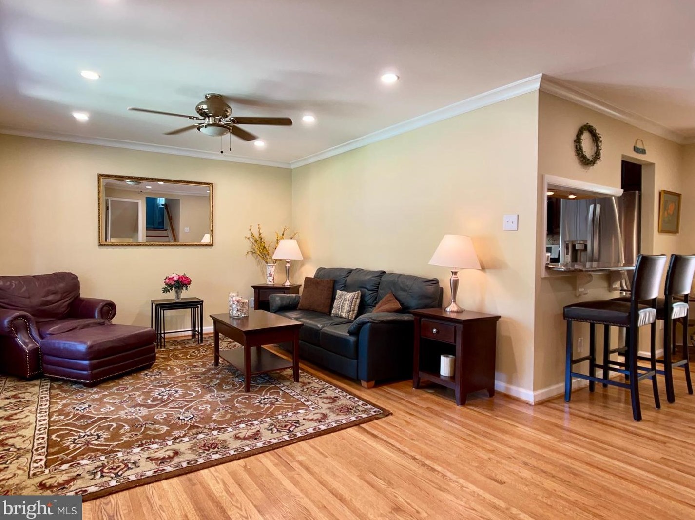 6902 Gillings Rd, Springfield, VA 22152