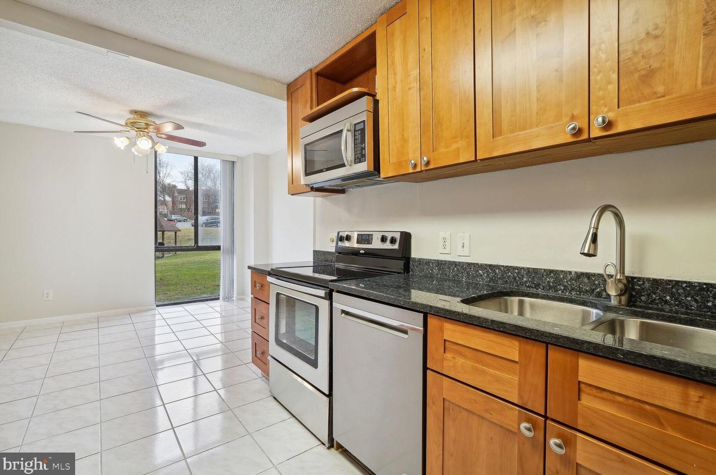 2311 Pimmit Dr #108, Falls Church, VA 22043