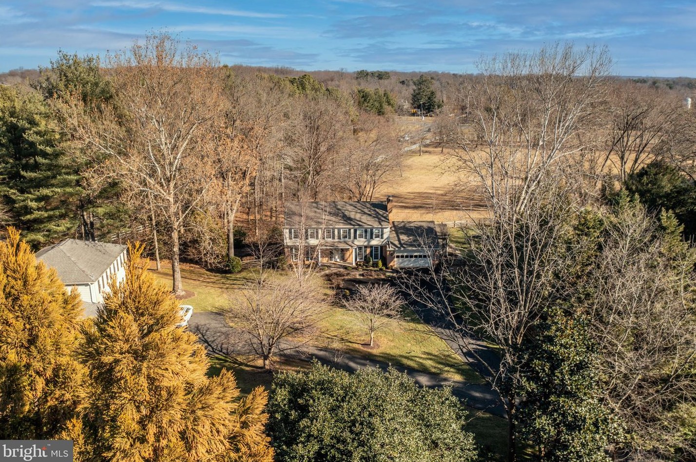 10708 Wynkoop Dr, Great Falls, VA 22066