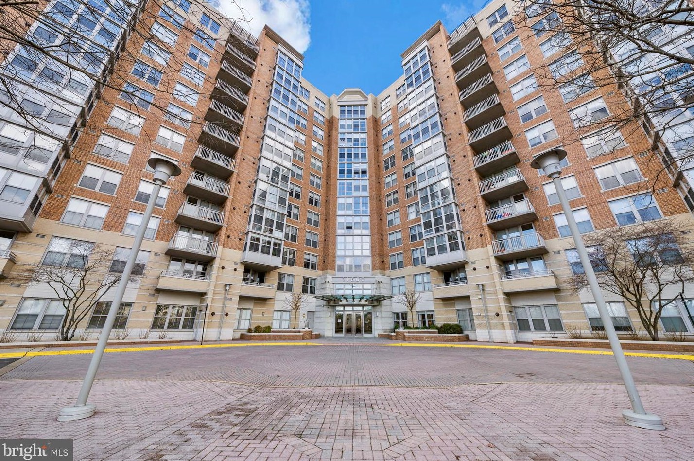 11800 Sunset Hills Rd #1005, Herndon, VA 20190