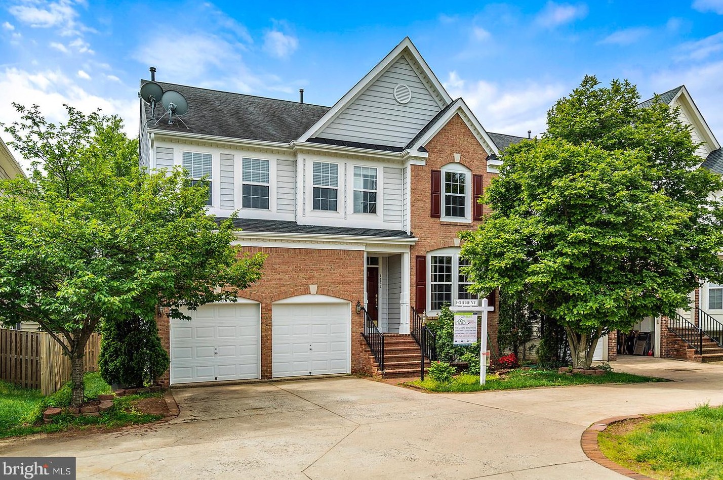 4175 Bell Ridge Ct, Fairfax, VA 20151