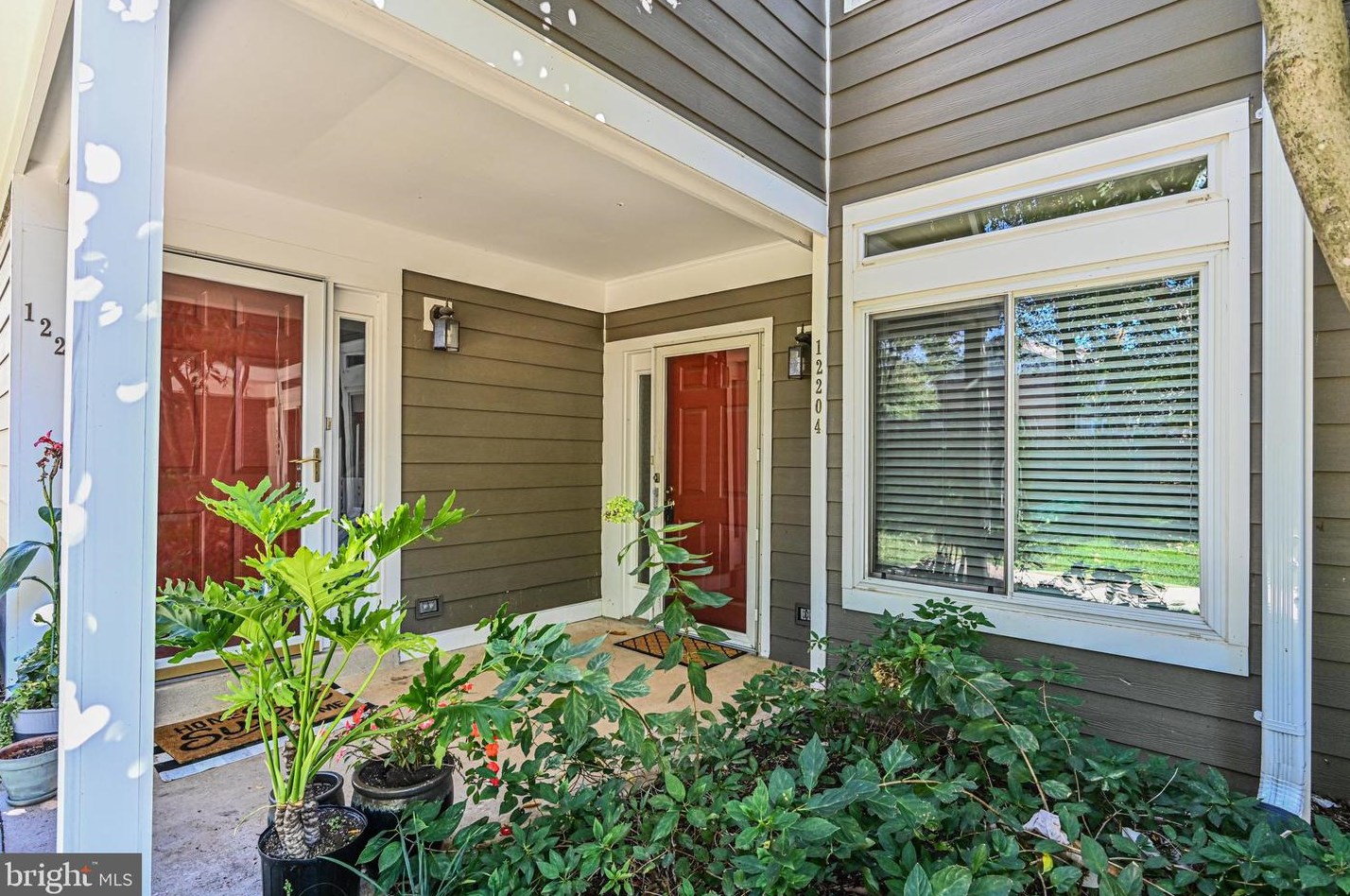 12204 Fort Buffalo Cir # 529, Fairfax, VA