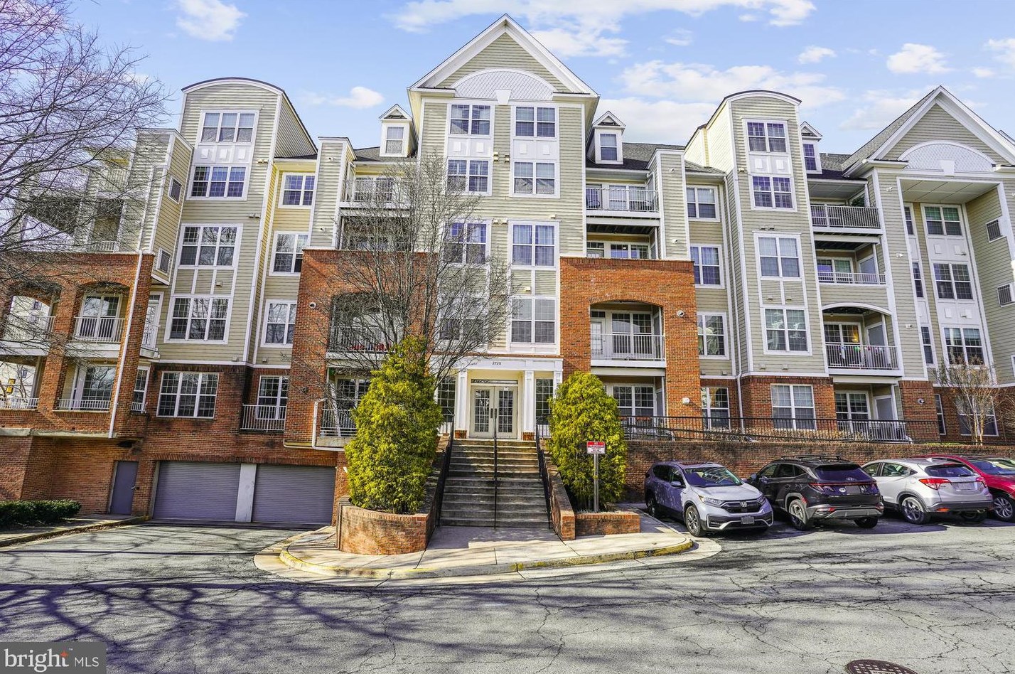 2720 Bellforest Ct #408, Vienna, VA 22180