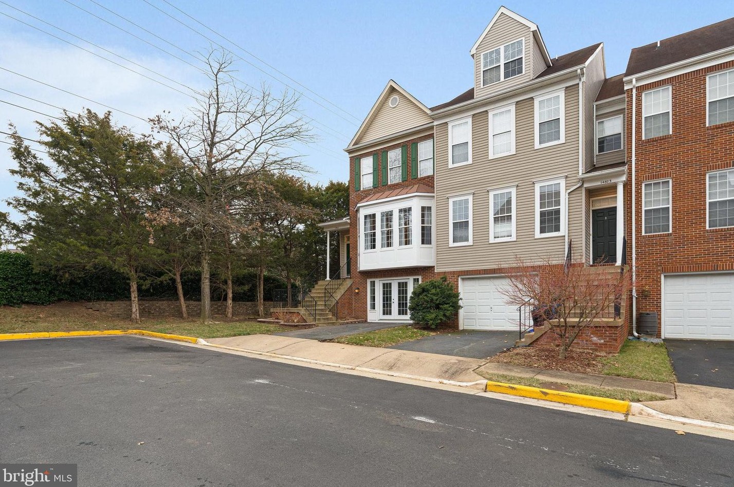 14601 Willow Creek Dr, Centreville, VA 20120-5402