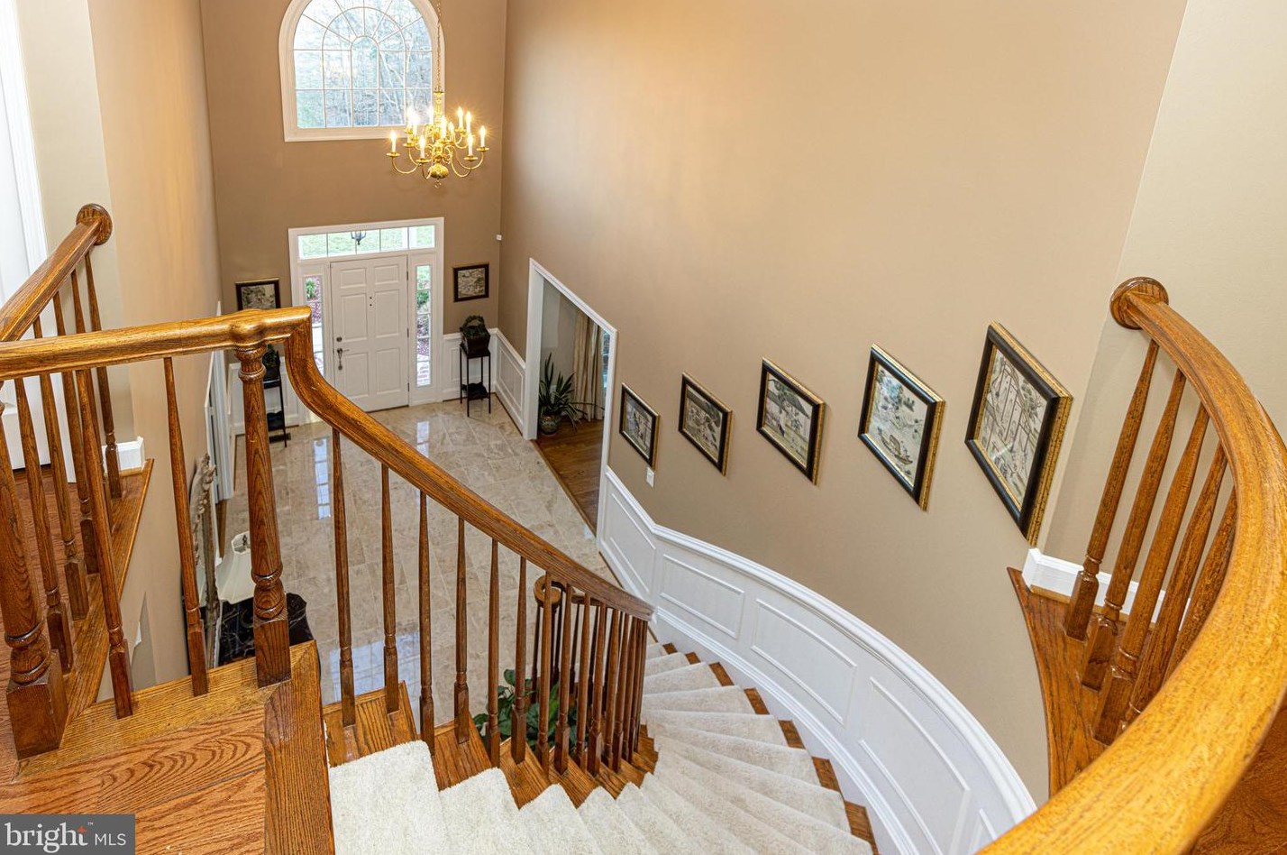 9280 Hampton Hunt Dr, Fairfax, VA 22039-2735