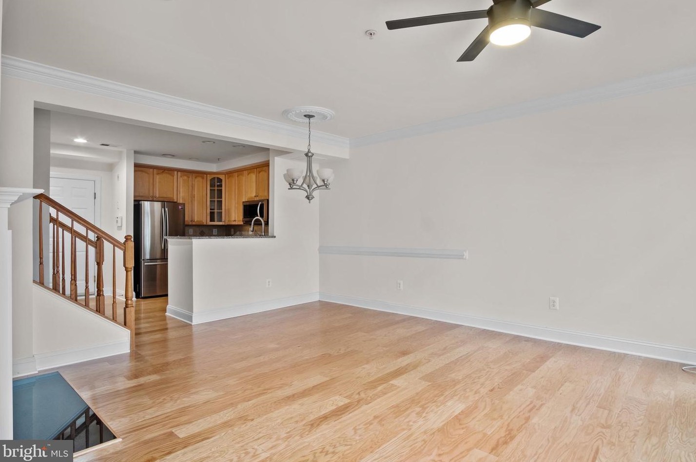 4553 Whittemore Pl #1421, Fairfax, VA