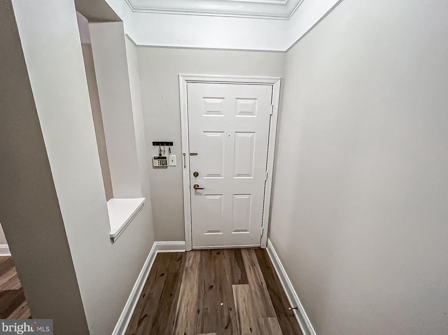 11322 Westbrook Mill Ln Unit 103, Fairfax, VA 22030