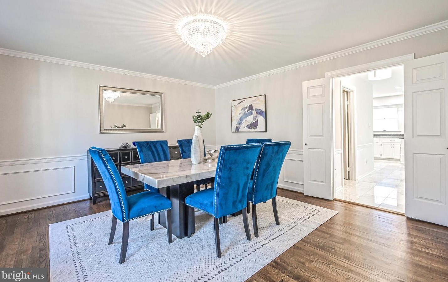 8624 Beaver Pond Ln, Fairfax VA  22039-2702 exterior